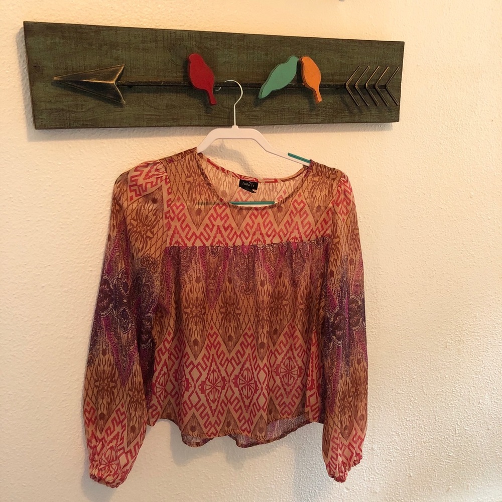 Women’s Rue 21 Top